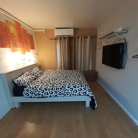 Suite- Studio- Zimmer Bet Sheʼan Buitenkant foto
